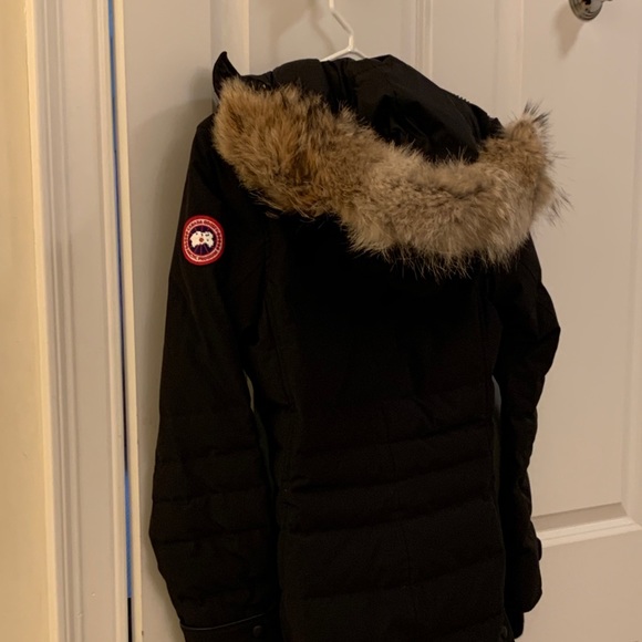 Canada Goose Jackets & Blazers - NWT Canada Goose parka